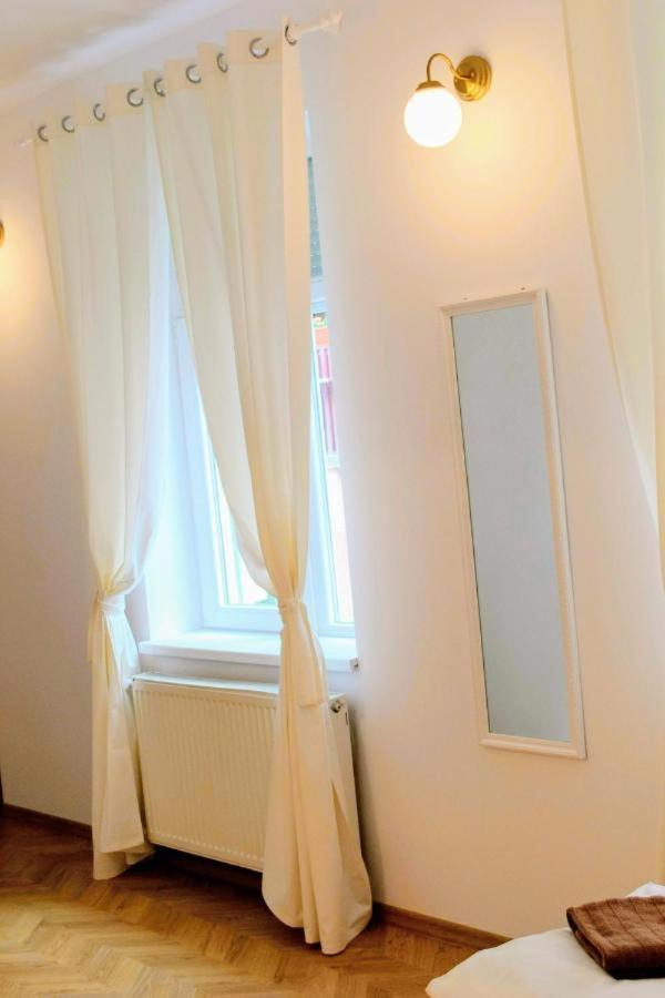 Twins Boutique Korsy Daire Sibiu Dış mekan fotoğraf